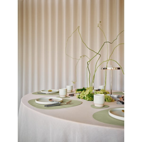 Suport pentru farfurii din piele ecologică 37x44 cm Curve L Nupo – LIND DNA-image-4