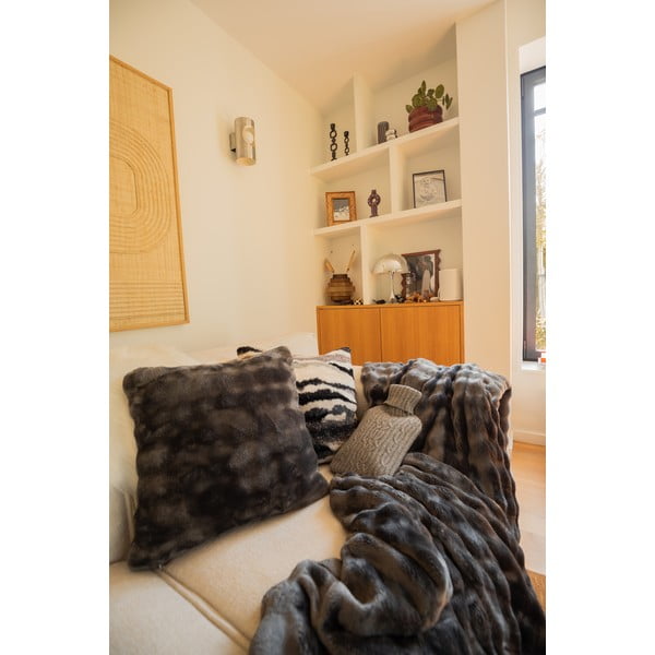 Pătură gri din micropluș/cocolino 150x200 cm Wave – Tiseco Home Studio-image-2