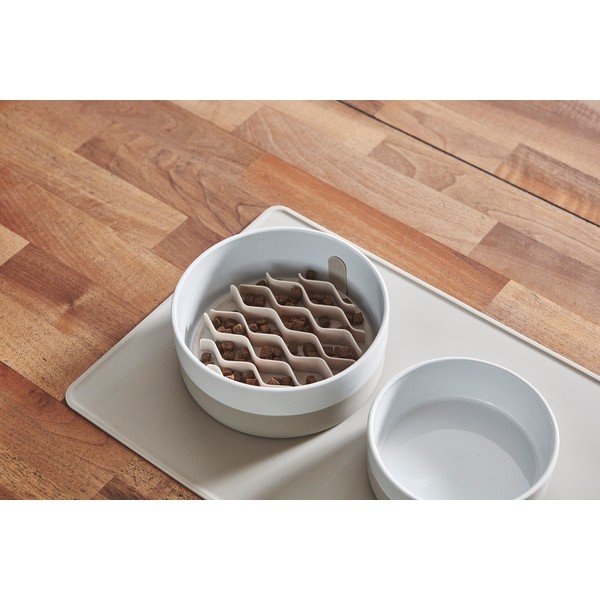 Bol pentru animale pentru câini din porțelan ø 21,5 cm Coppa Greige M/L – MiaCara-image-1