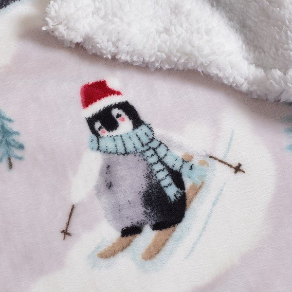 Pătură albă 170x130 cm  cu model de Crăciun Christmas Sherpa Penguins – Catherine Lansfield-image-2