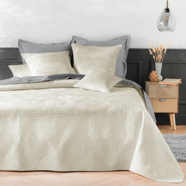 Cuvertură bej din catifea 220x240 cm Solange – douceur d'intérieur