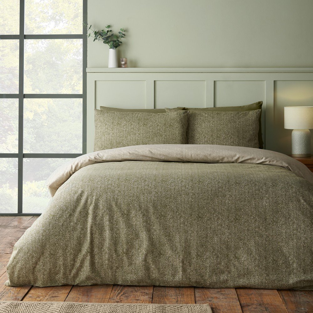 Lenjerie de pat verde din flanelă pentru pat dublu 200x200 cm Brushed Herringbone – Catherine Lansfield