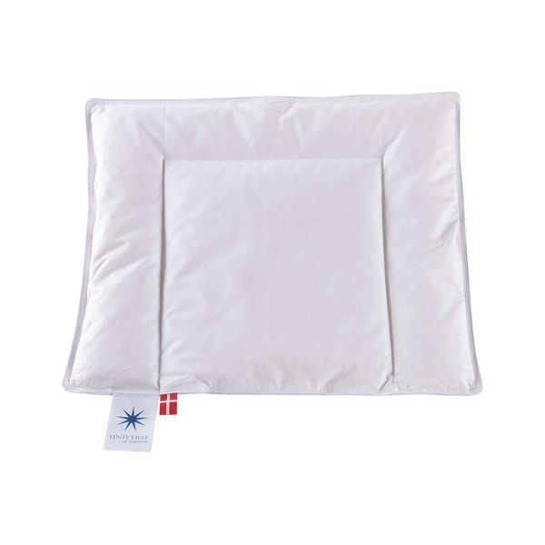 Pernă cu umplutură de pene de tip pătură pentru copii 40x45 cm Capella Baby – Universe of Sleeping