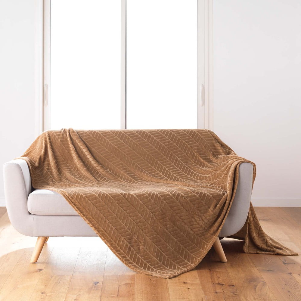 Cuvertură maro din microflanel 180x220 cm Arya – douceur d\'intérieur