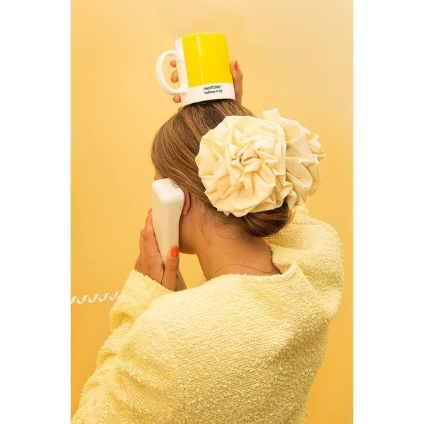 Cană galbenă din porțelan 375 ml Yellow 012 – Pantone-image-1