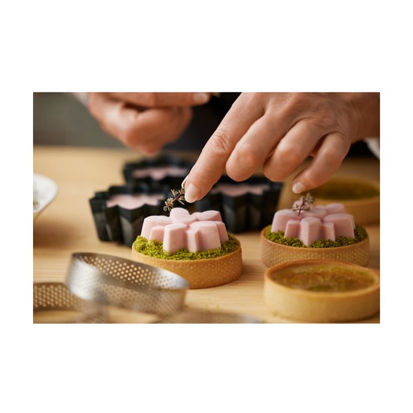 Forme de copt 6 buc. pentru brioșe din silicon ø 7 cm Flower – Blomsterbergs-image-4