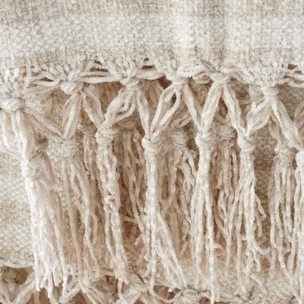 Pătură bej din catifea 130x170 cm Stripe Chenille – Catherine Lansfield-image-1