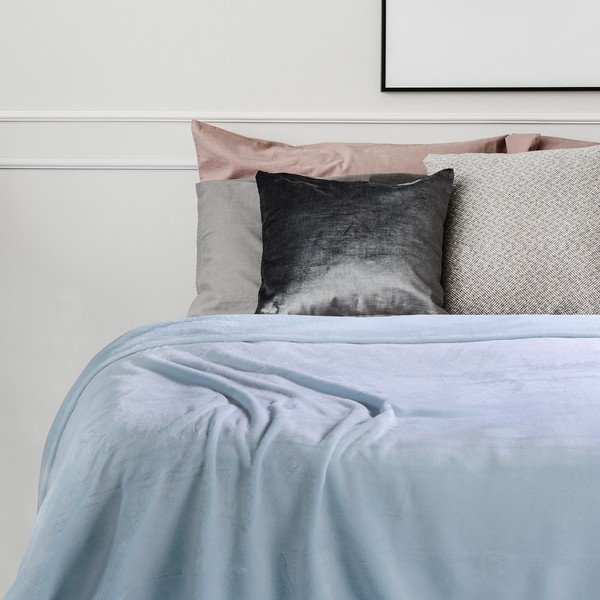 Pătură din microfibră DecoKing Fluff BabyBlue, 170 x 210 cm, albastru deschis-image-1