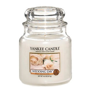 Lumânare parfumată Yankee Candle Wedding Day, timp de ardere 65 h