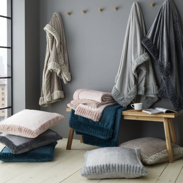 Pătură 150x200 cm Velvet and Faux Fur – Catherine Lansfield-image-4