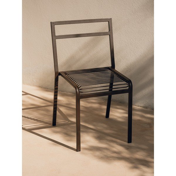 Scaun de grădină maro închis din metal Oto – noo.ma-image-1