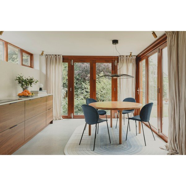 Masă de dining rotundă cu aspect de lemn de stejar ø 128 cm Storm – Zuiver-image-1