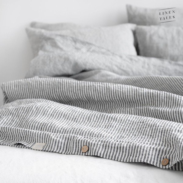 Husă de pilotă albă/neagră din in pentru pat de o persoană/extinsă 140x220 cm Thin Black Stripes – Linen Tales-image-4