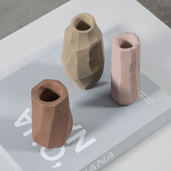 Vază roz din polirășină (înălțime 15,5 cm) Nuki – Mette Ditmer Denmark-image-3