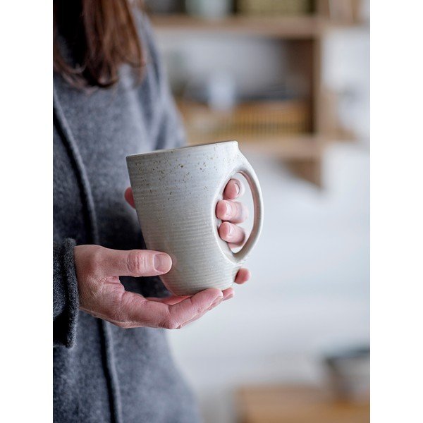 Cană gri din gresie 550 ml Taupe – Bloomingville-image-1