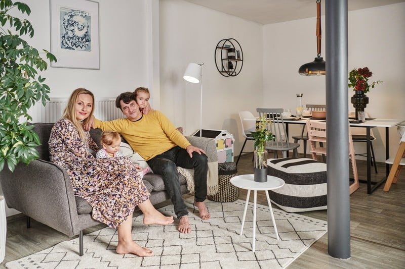 Bonami makeover: hol cu spațiu de dining 