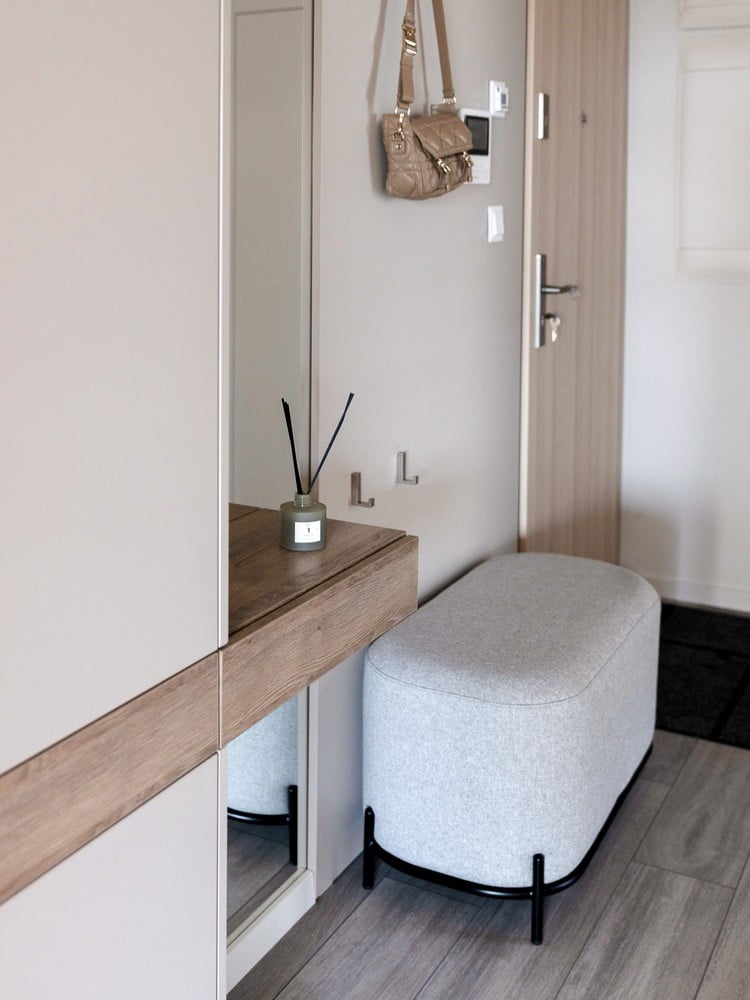 Inspirații: Hol și dressing