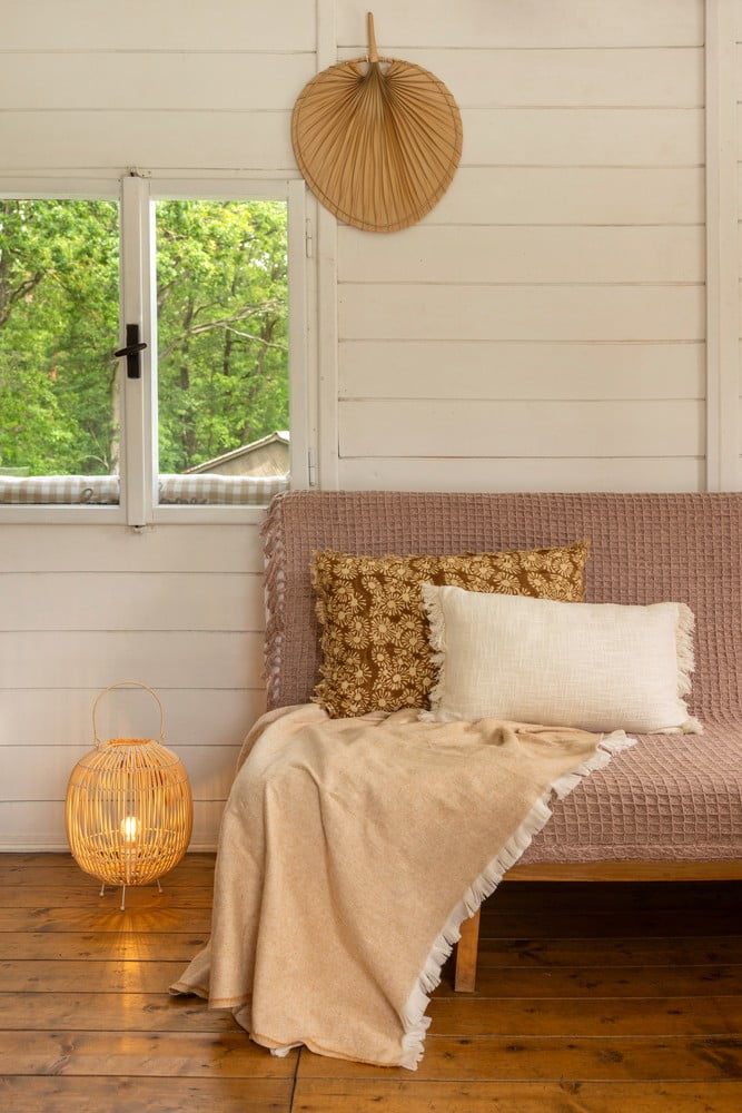 Inspirații: Stil romantic, Stil rustic, Textile