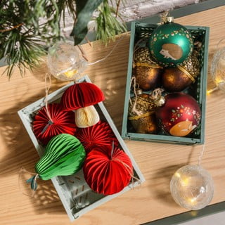 Ornamente pentru brad