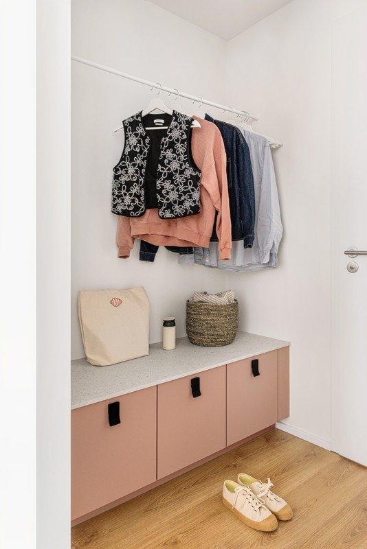 Inspirații: Hol și dressing