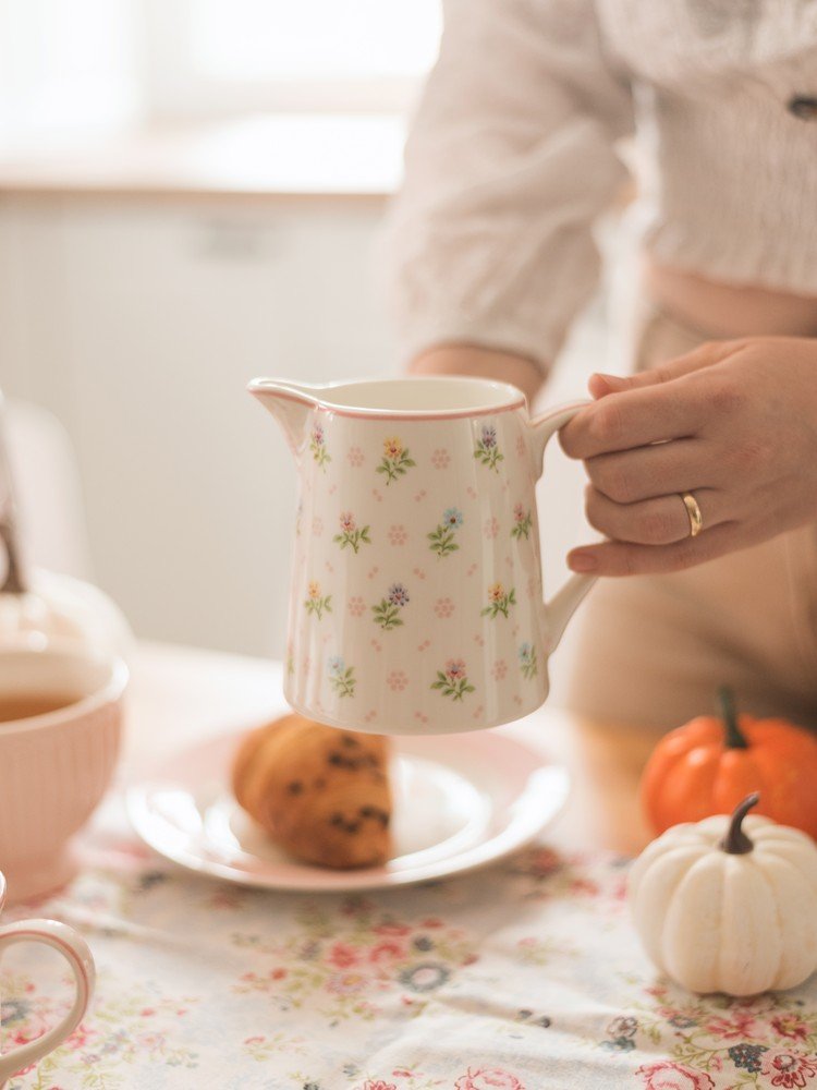 Inspirații: Stil romantic, Zonă de dining