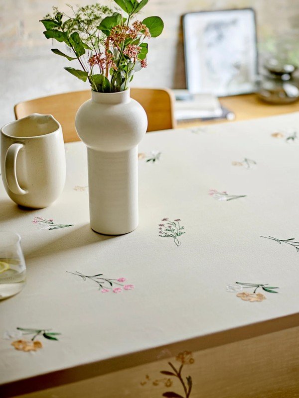 Inspirații: Zonă de dining