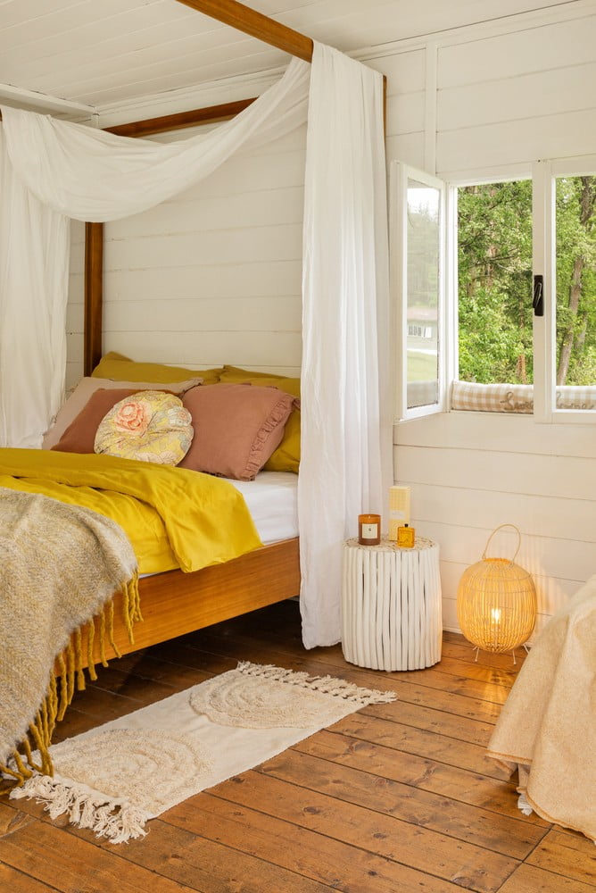 Inspirații: Stil romantic, Stil rustic, Dormitor, Textile