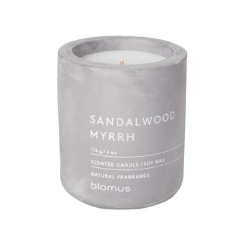 Lumânare parfumată din ceară de soia cu aromă de santal și smirnă blomus fraga