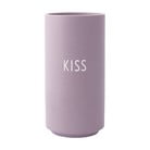 Vază din porțelan Design Letters Kiss, înălțime 11 cm, violet