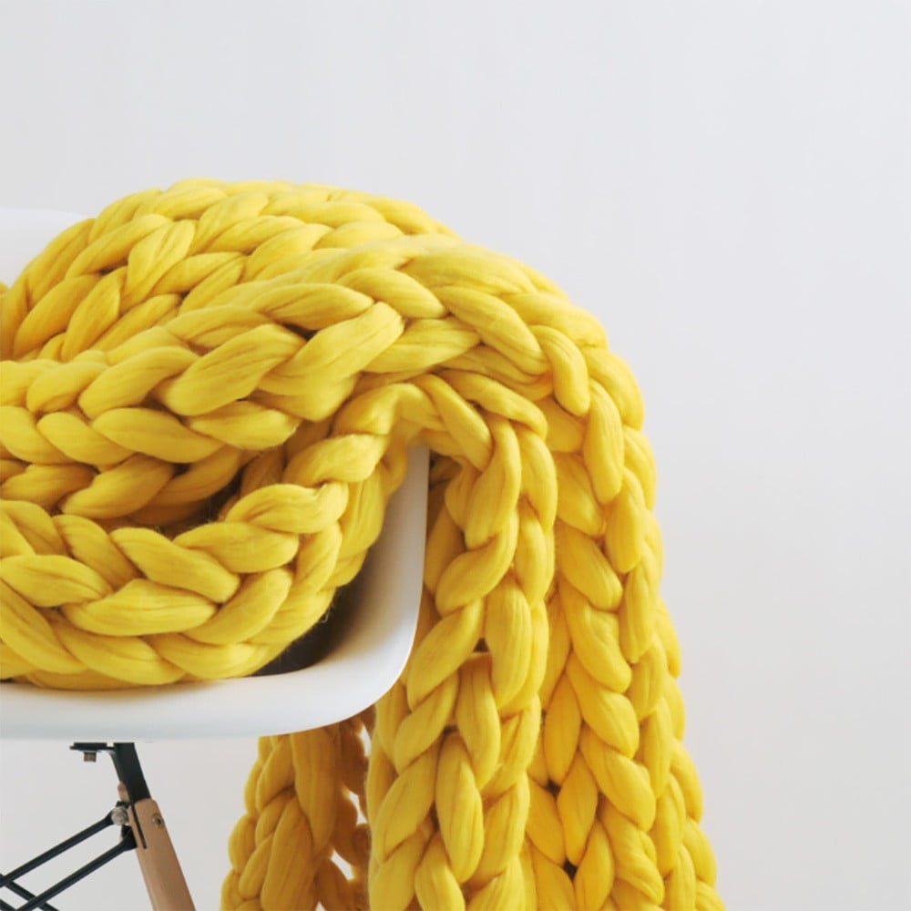 Pătură din lână merino tricotată manual Concepttual Chunky, 125 x 130 cm, galben