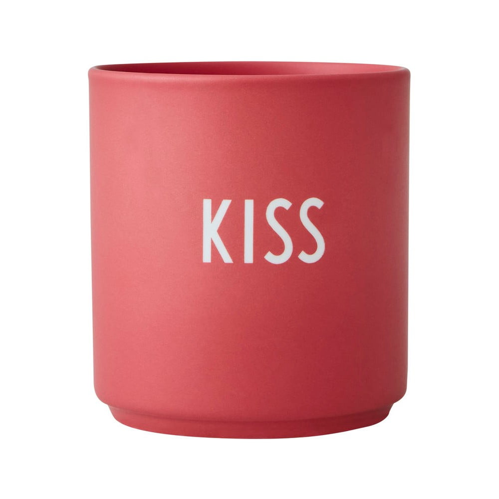 Cană din porțelan Design Letters Kiss, 300 ml, roșu bonami.ro