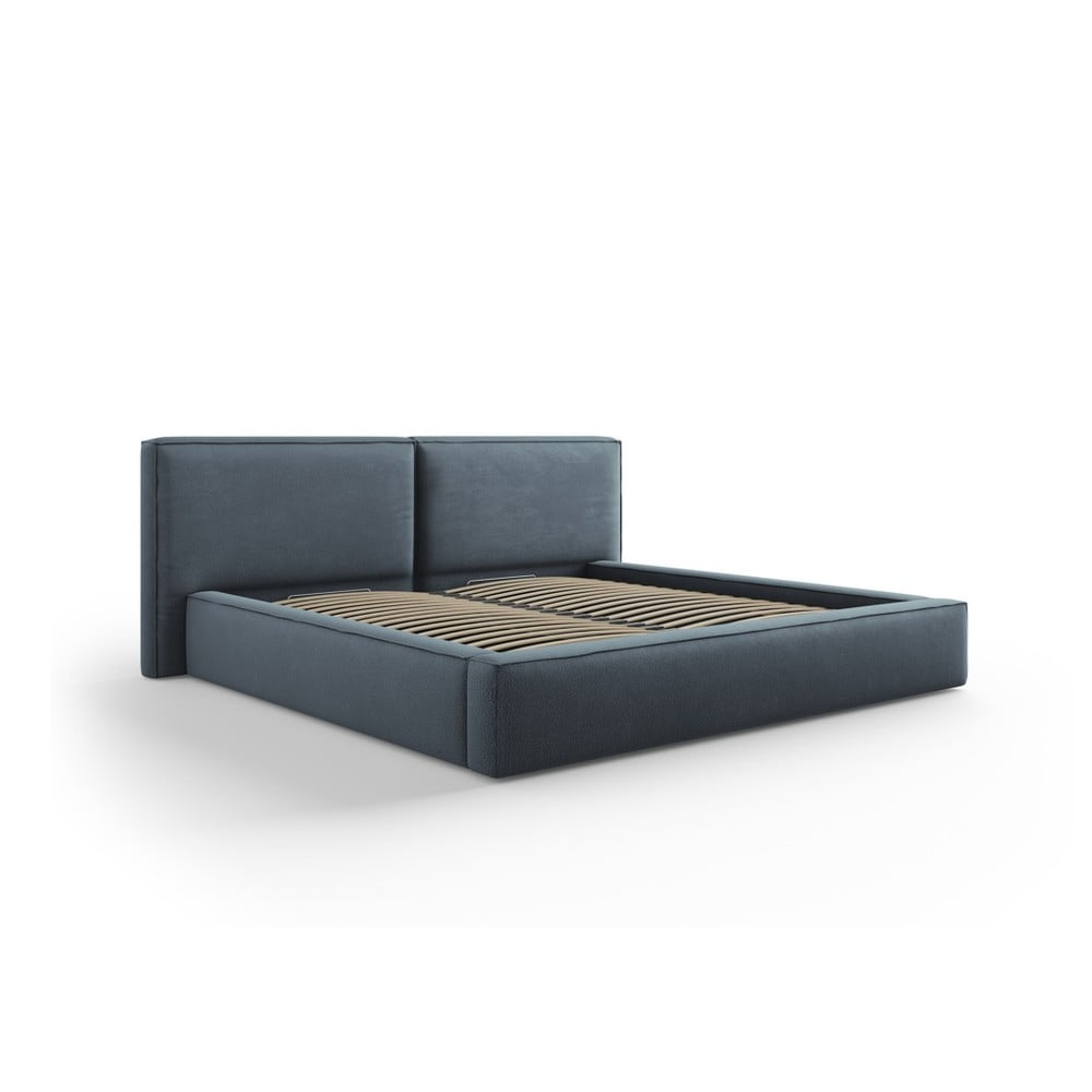 Pat matrimonial albastru închis tapițat cu spațiu de depozitare și somieră 160x200 cm Arendal – Cosmopolitan Design
